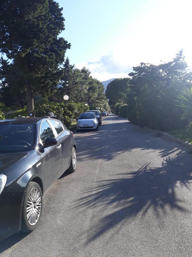 Casa Olimpo Mondello Villa Eksteriør bilde